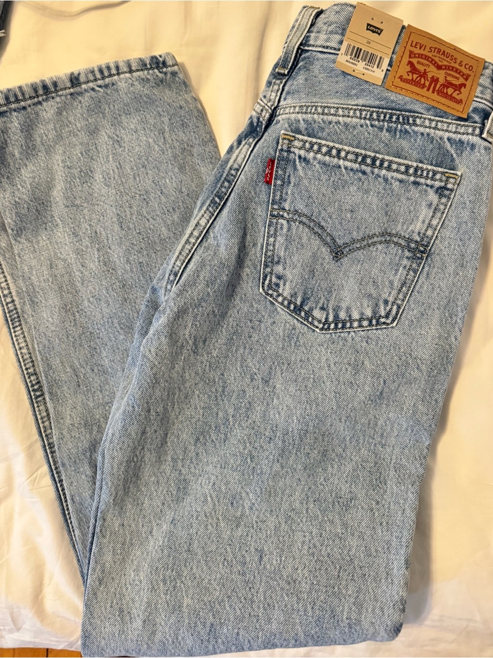 Levi's women’s low pro mid rise Light Blue Straight Jeans - Classic Straight Fit